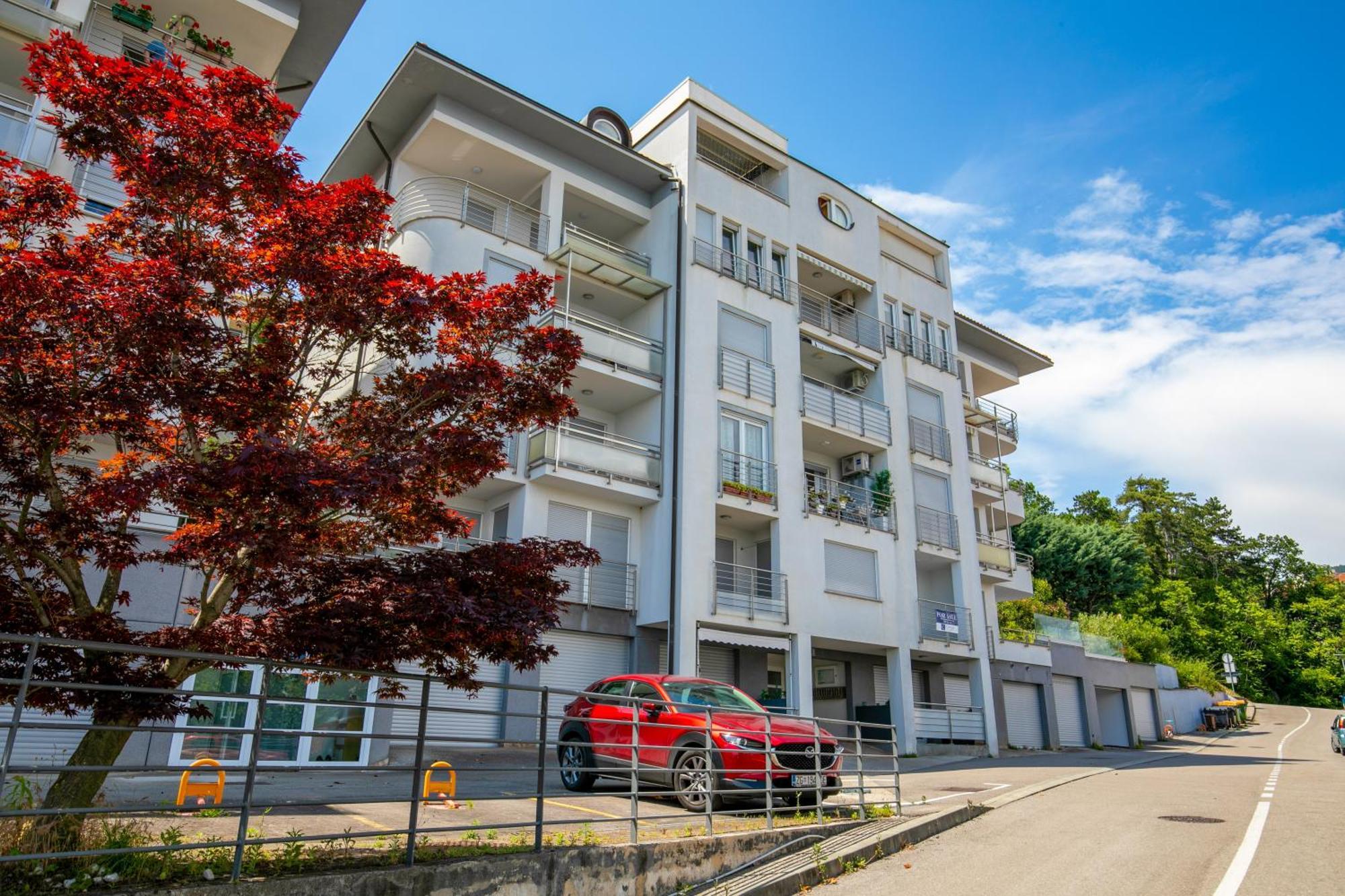 Old Lady Opatija Apartment Екстериор снимка