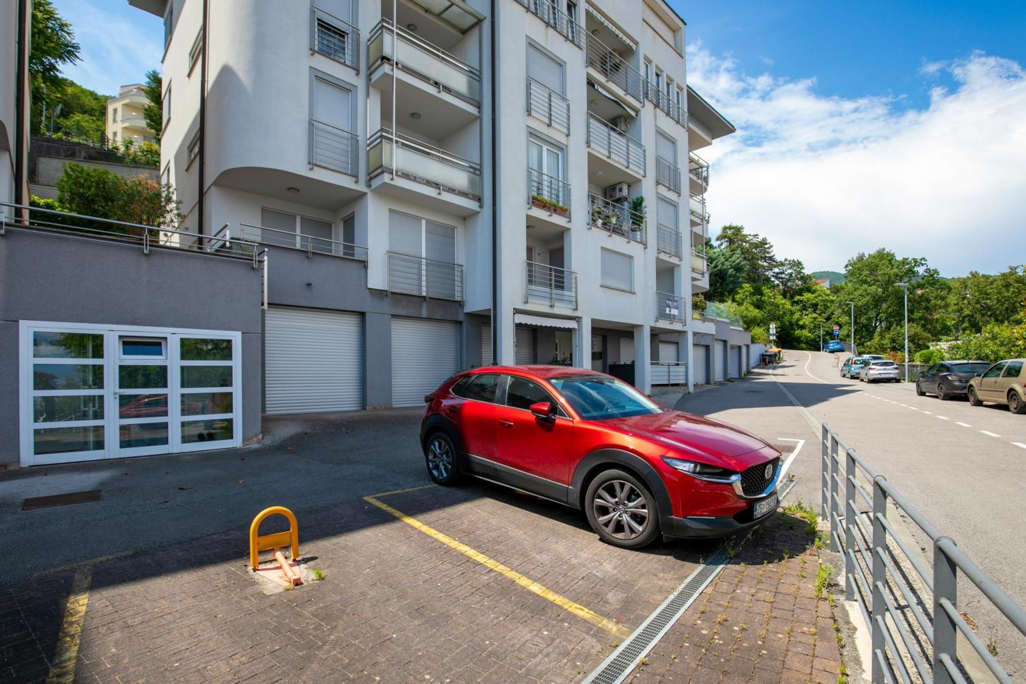 Old Lady Opatija Apartment Екстериор снимка
